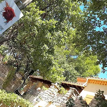 Om'sleeping Bed & Breakfast Laudun