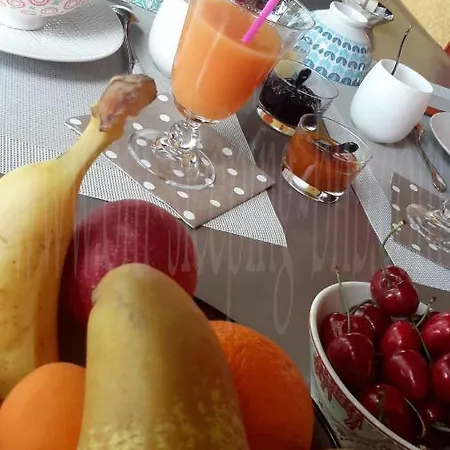 Om'sleeping فندق مبيت وإفطار 3*